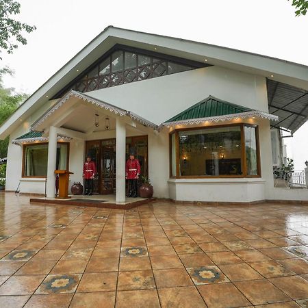 Summit Lillium Hotel & Spa カリンポン エクステリア 写真