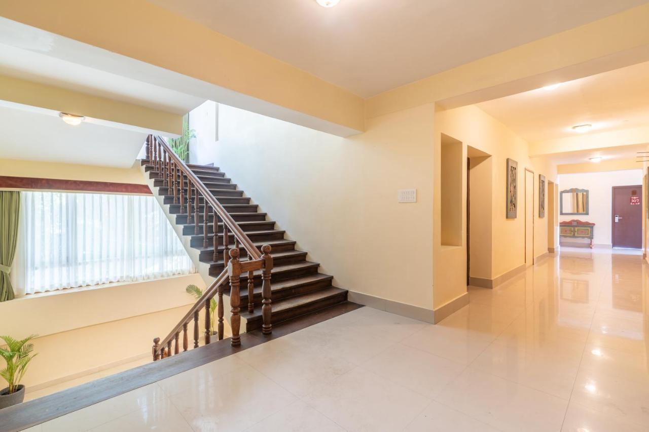 Summit Lillium Hotel & Spa カリンポン エクステリア 写真
