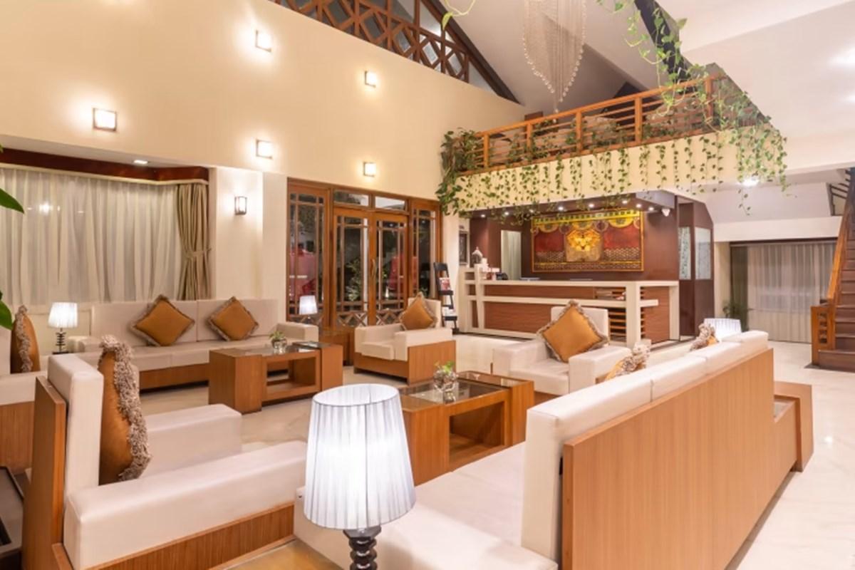 Summit Lillium Hotel & Spa カリンポン エクステリア 写真