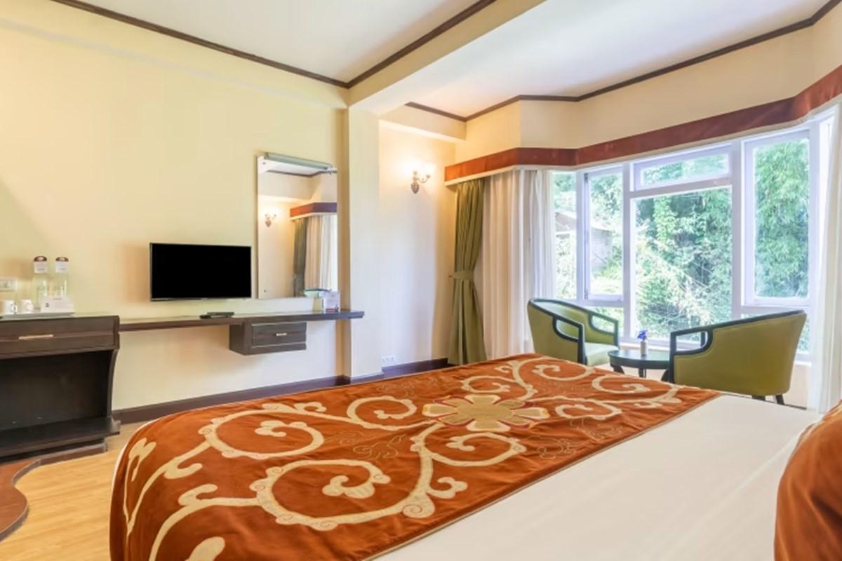 Summit Lillium Hotel & Spa カリンポン エクステリア 写真