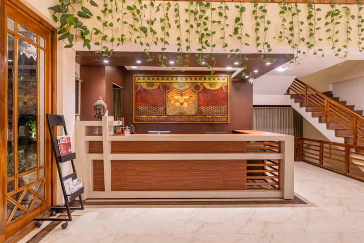 Summit Lillium Hotel & Spa カリンポン エクステリア 写真